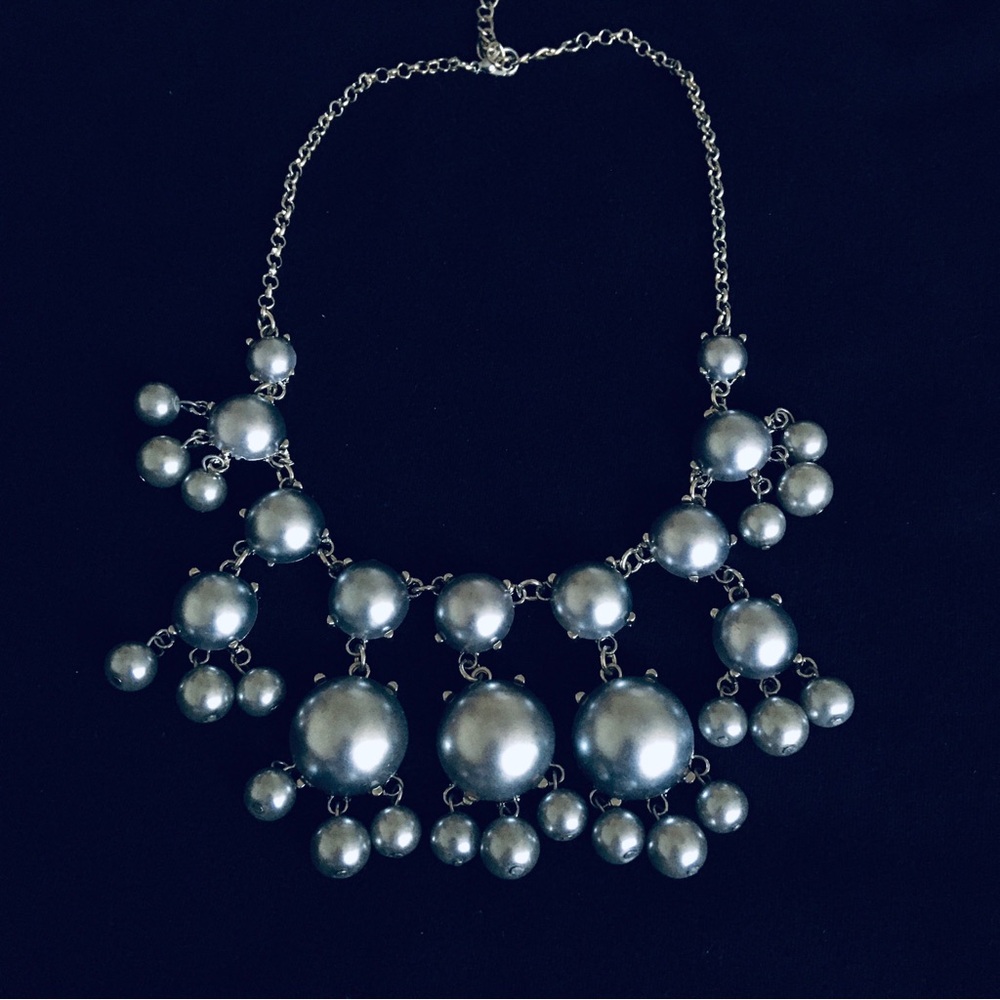 Silver Fashion Jewelry Cleopatra Bib Necklace